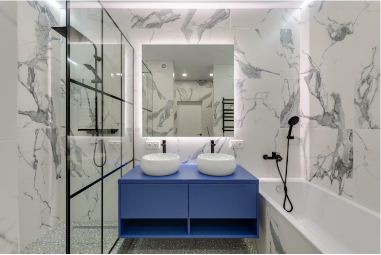 5 Tips To Combat Bathroom Glass Condensation Issues 5 Tips To Combat Bathroom Glass Condensation Issues